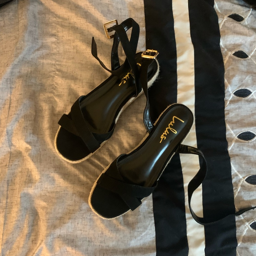 Lulus wedges